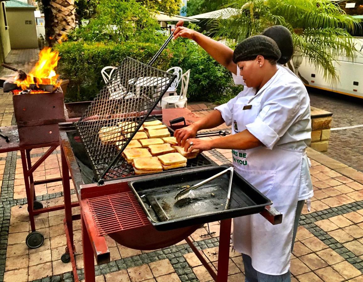 Turnberry Boutique Hotel Oudtshoorn Zewnętrze zdjęcie